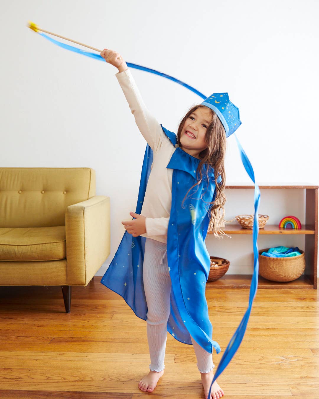 Sarah's Silks Silk & Wood Streamer -Star Blue