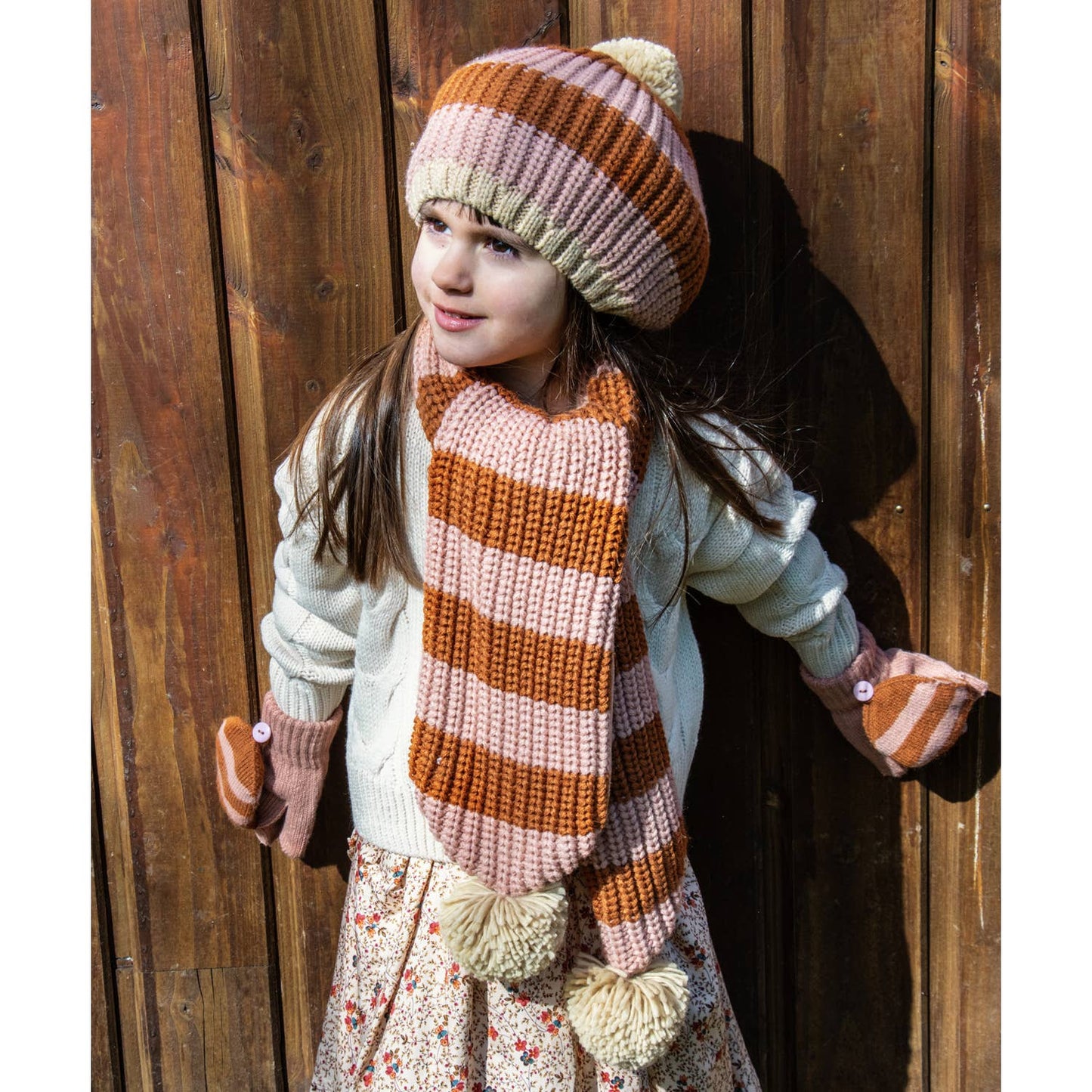 Striped Knitted Gloves