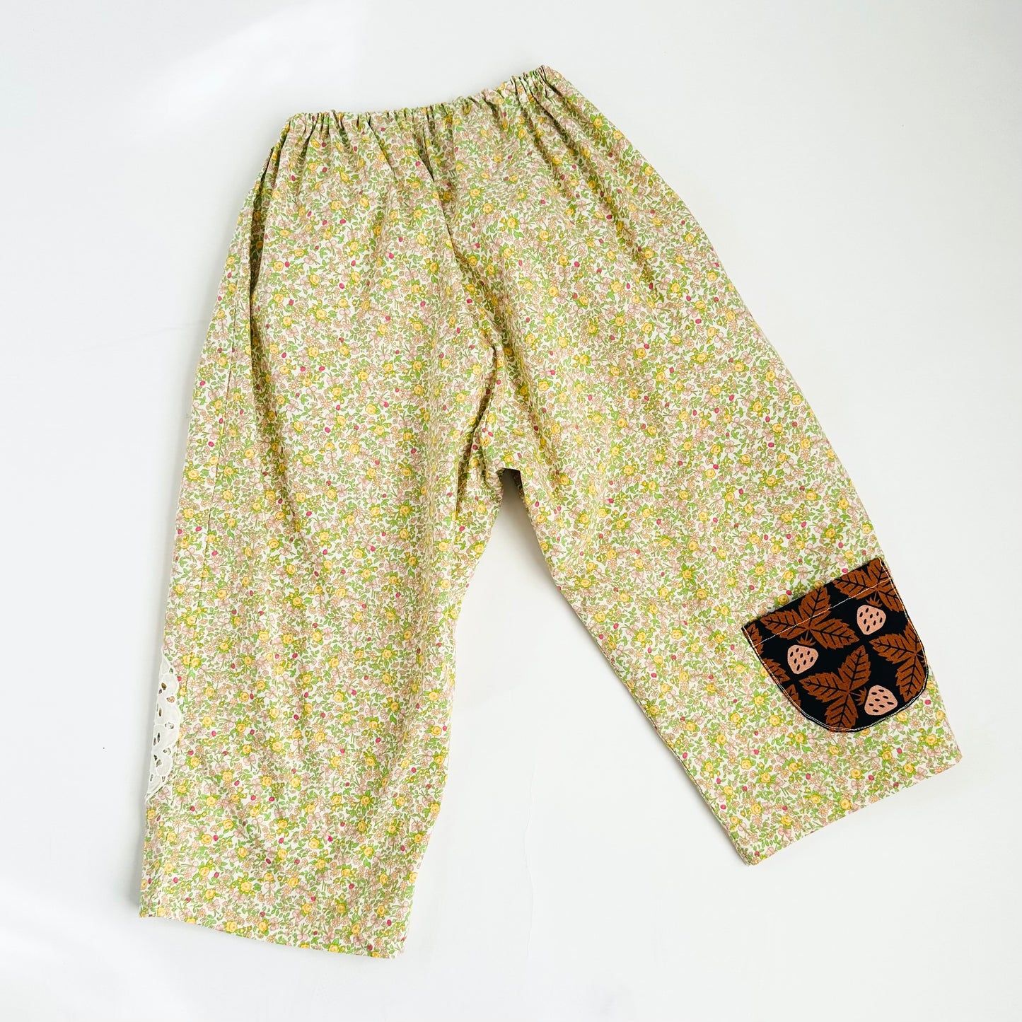 Go-jeng-ee Pants / 5-7Y