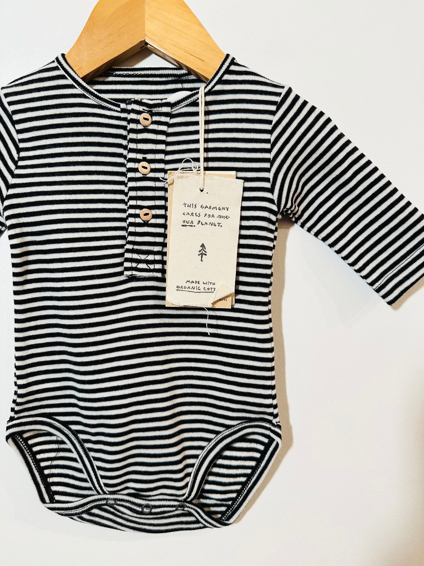 Play Up Stripe Bodysuit / 6M