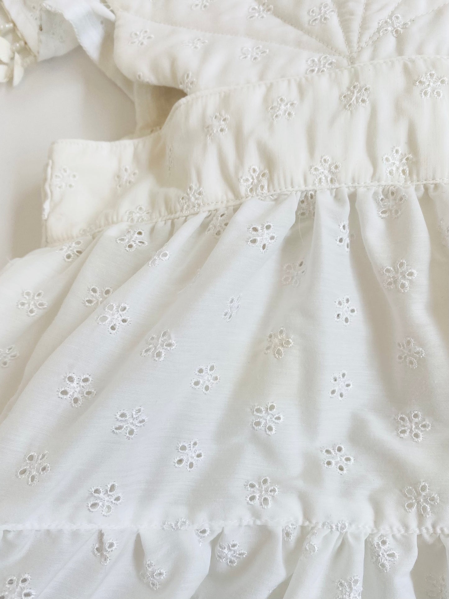 eyelet shell dress / 6-7Y