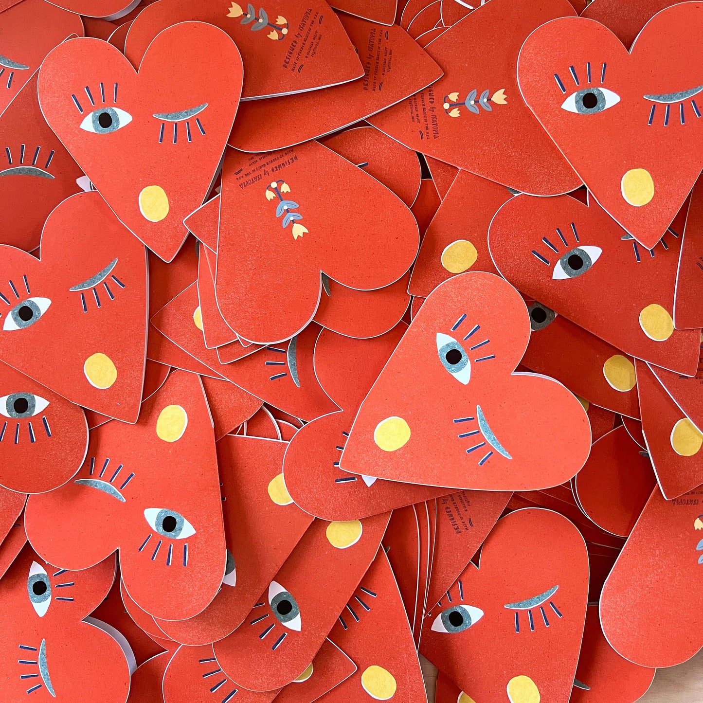 Isatopia - Heart Blink sticker