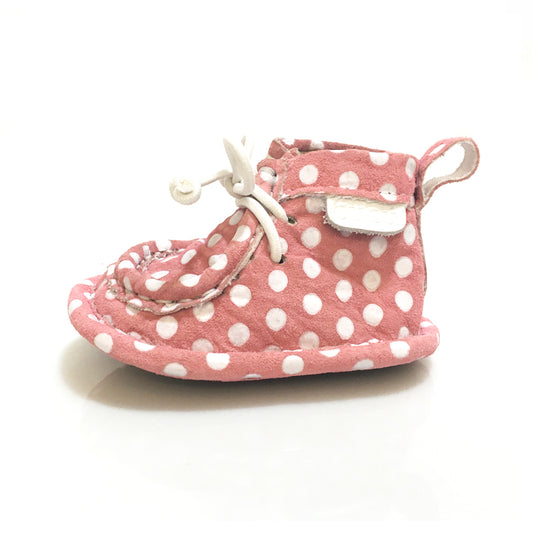 Kaboom! Bebe Crib Shoes - Pink Polka