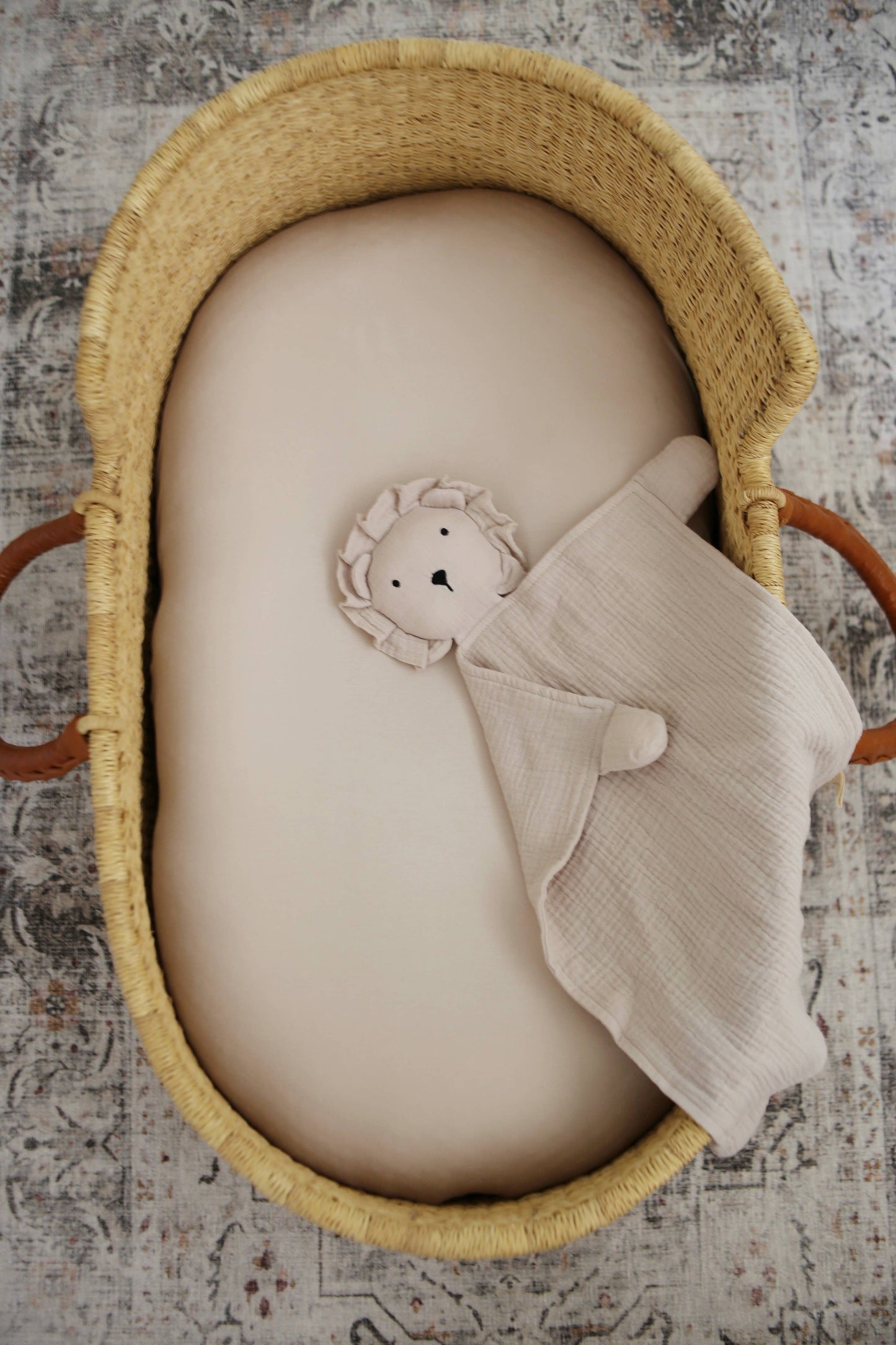 Marlowe & Co Natural Sand Lion Lovey Blanket