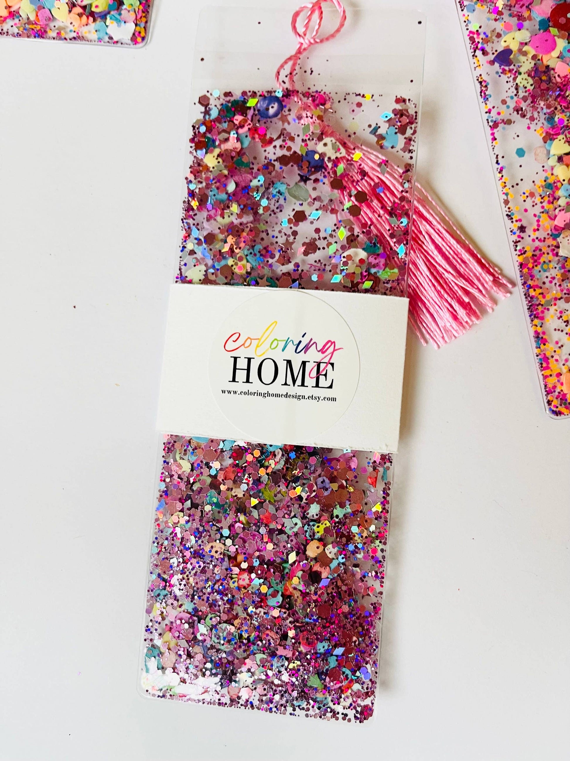 Coloring Home - Valentine’s Day Heart Glitter Shaker Bookmark