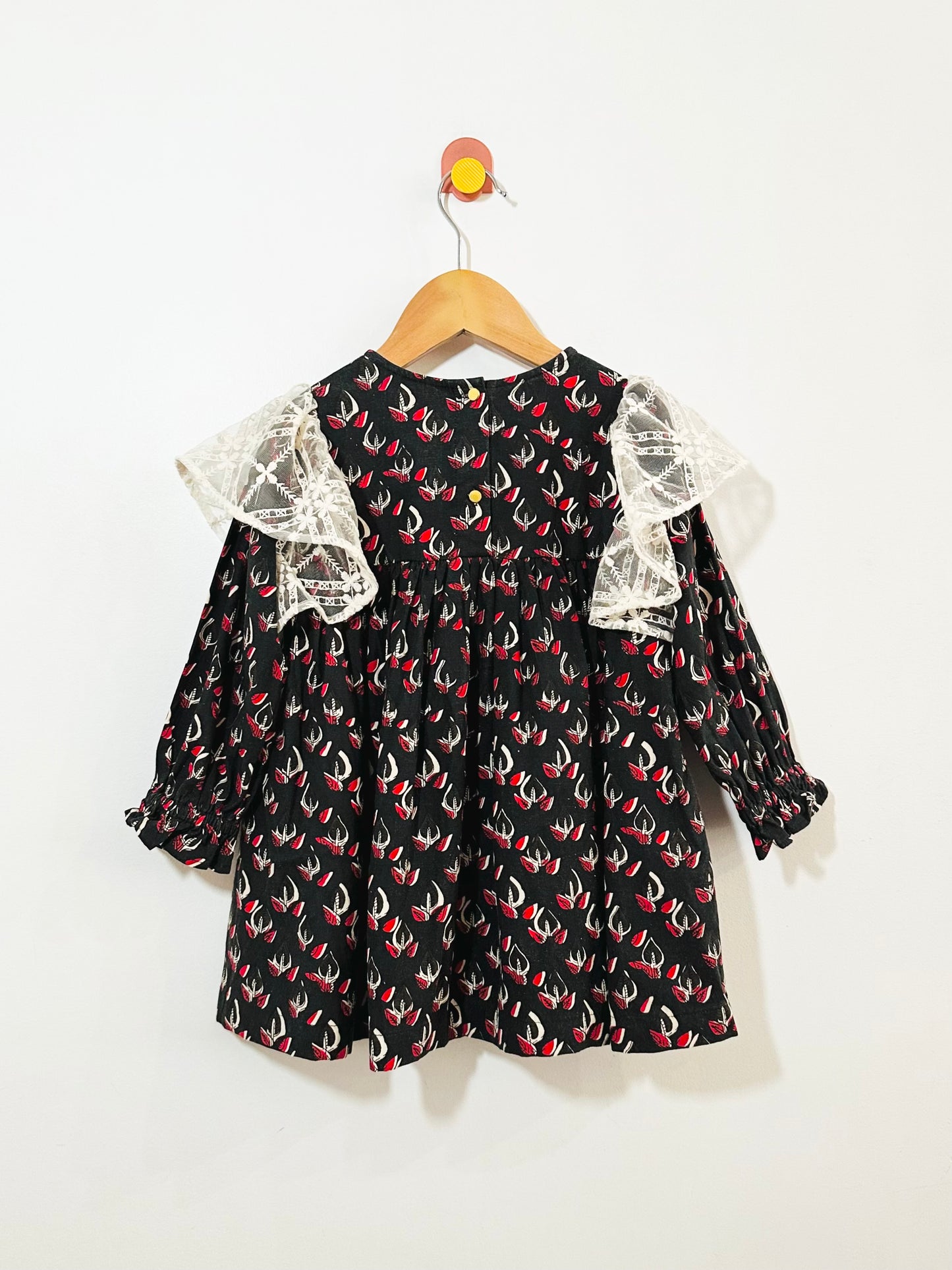 Lulaland Feather Lace Dress / 2T