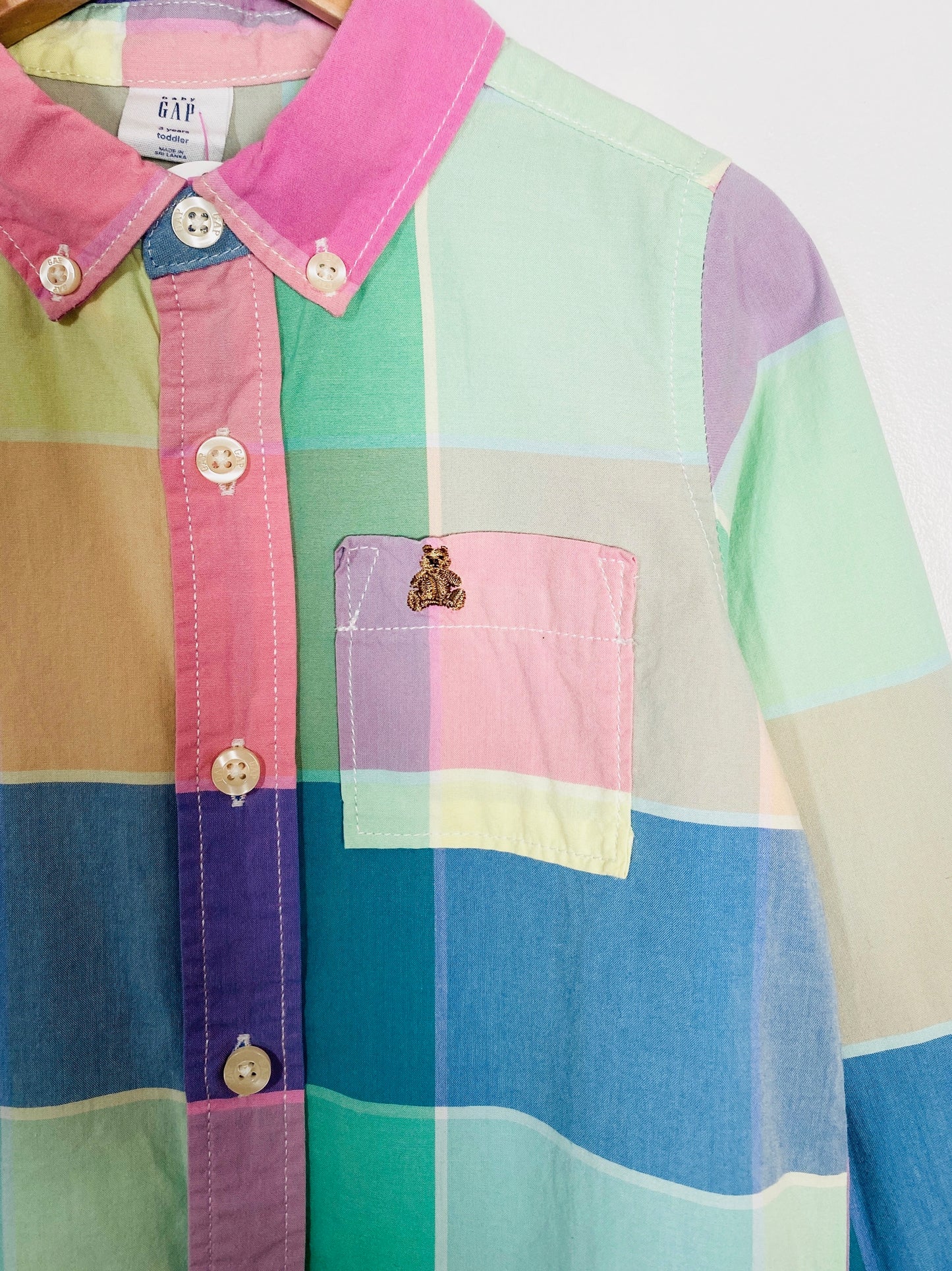 Baby Gap Springtime Button-up / 3Y