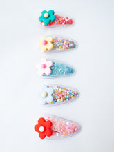 Load image into Gallery viewer, flower confetti shaker kids hair clips - 5 pack