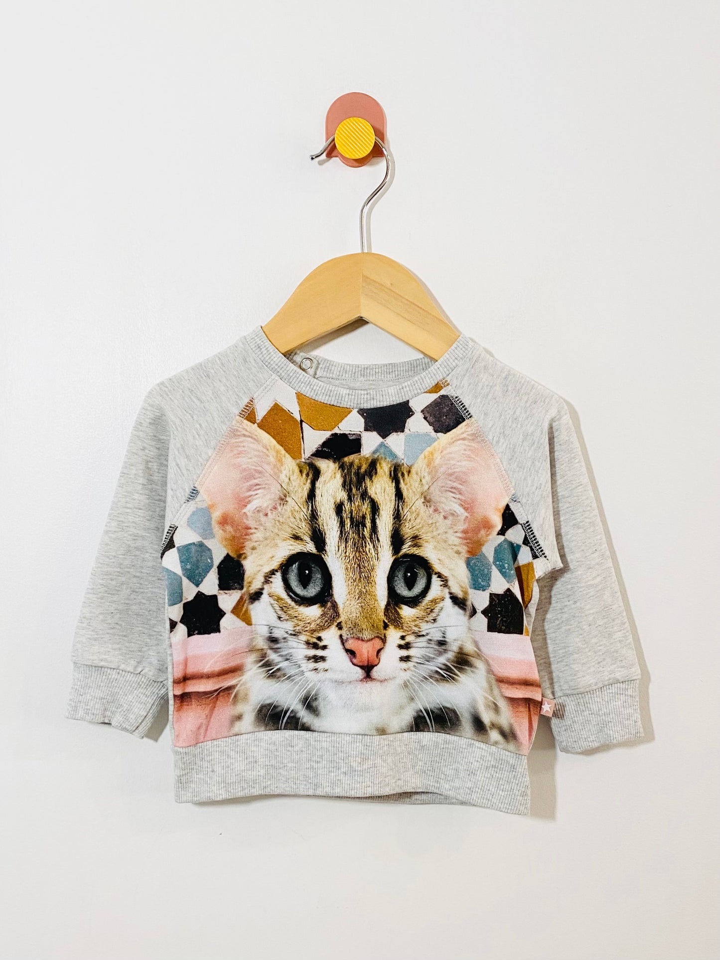 Molo kitty print shirt / 6M