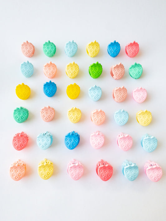 korean style mini strawberry hair clips - 36 Pack